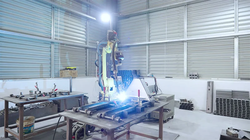 HENER pallet jack frame welding station